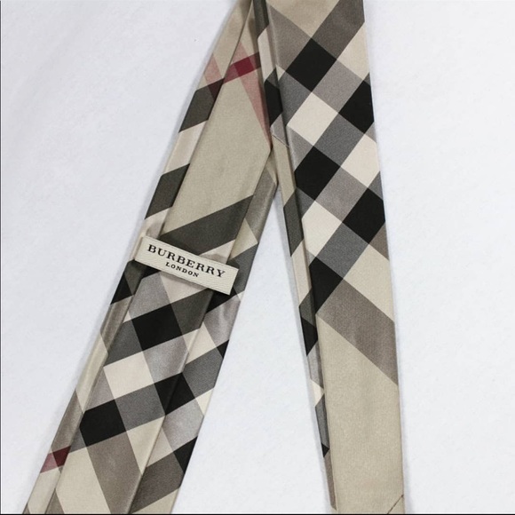 BURBERRY Modern Cut Vintage Check Silk Tie - Picture 2 of 4
